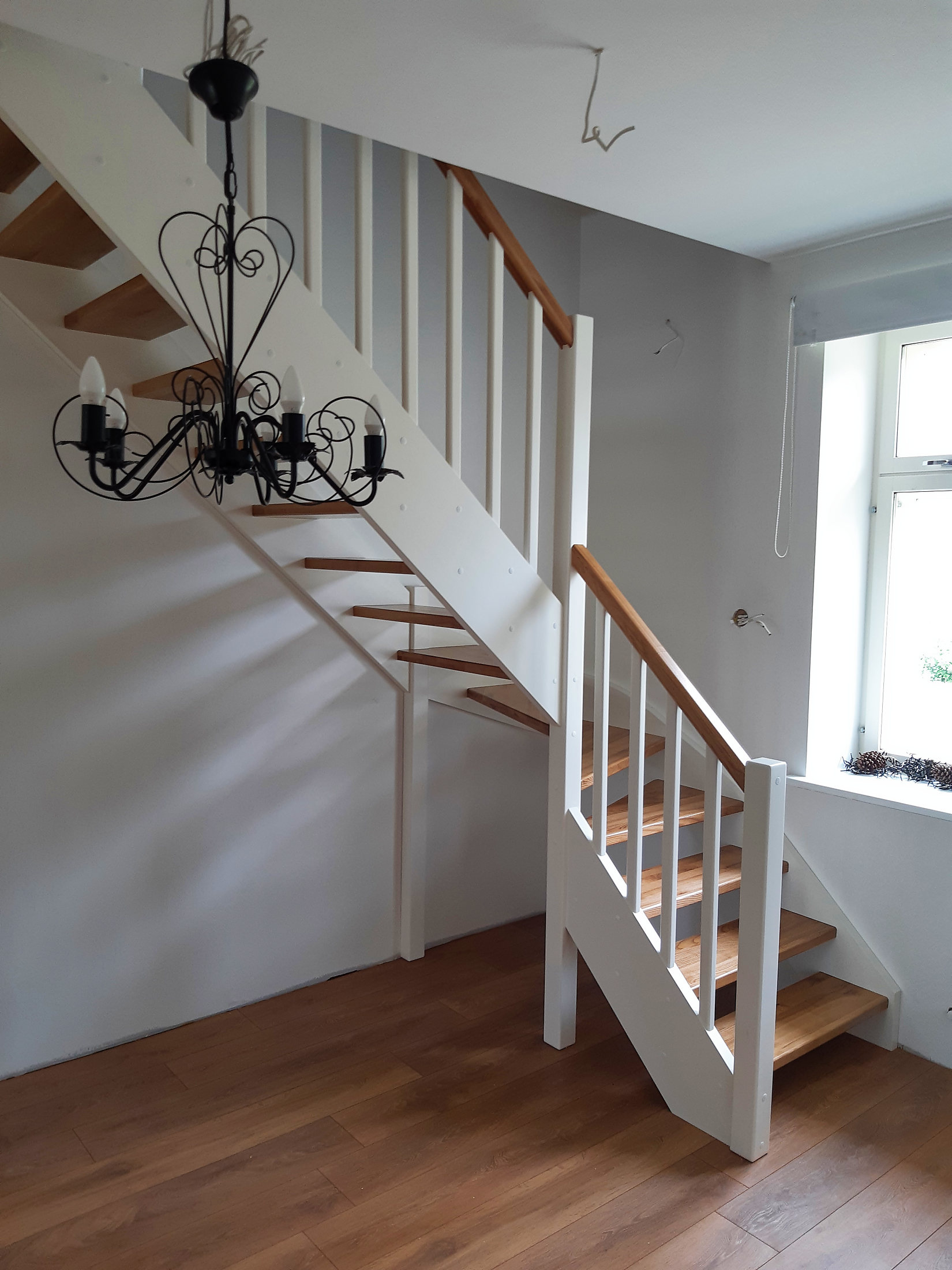 Vasakpöördega trepp