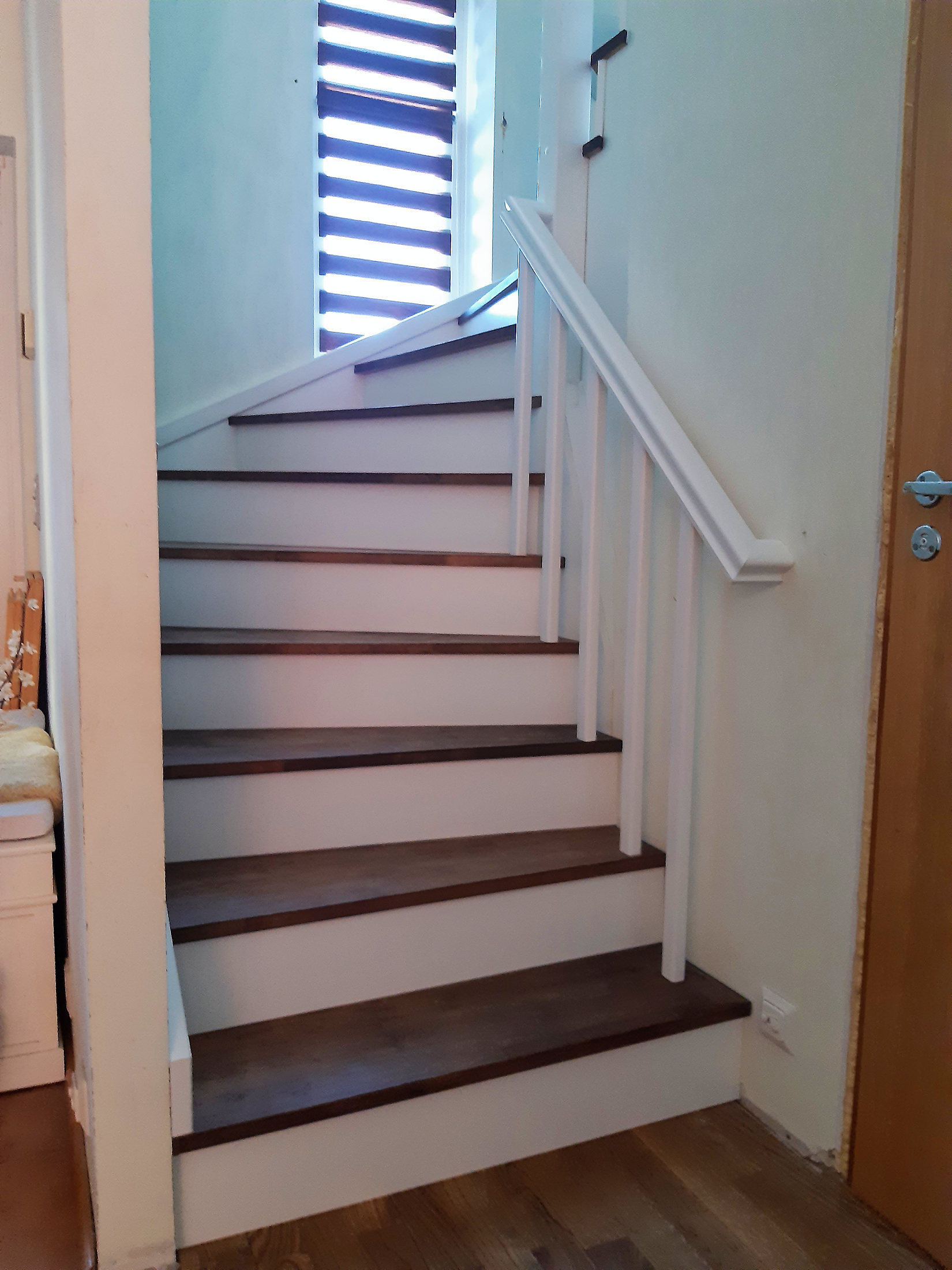 Metalltalaga trepp kinniseks muudetud