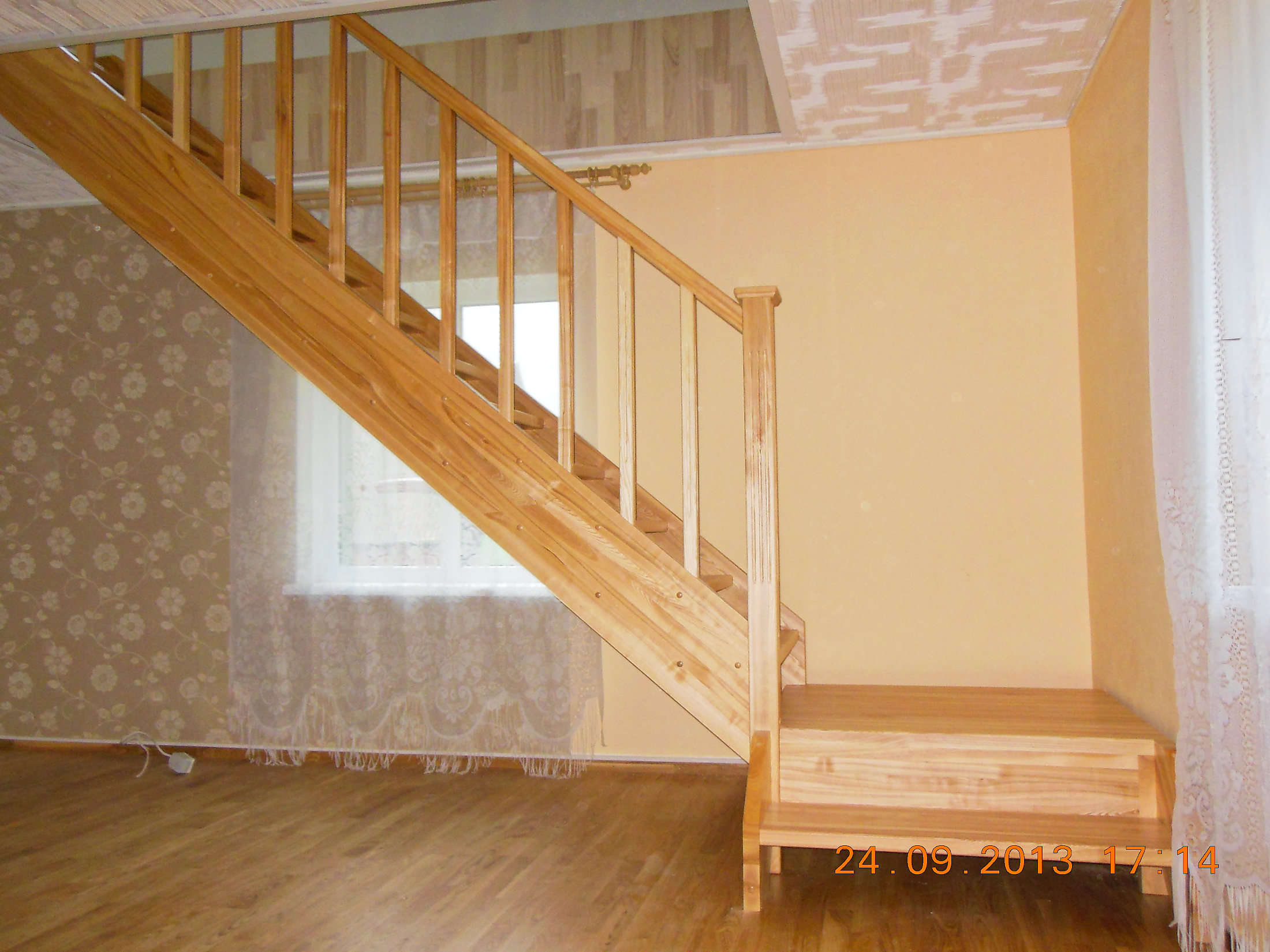 Lihtne mademega trepp saar